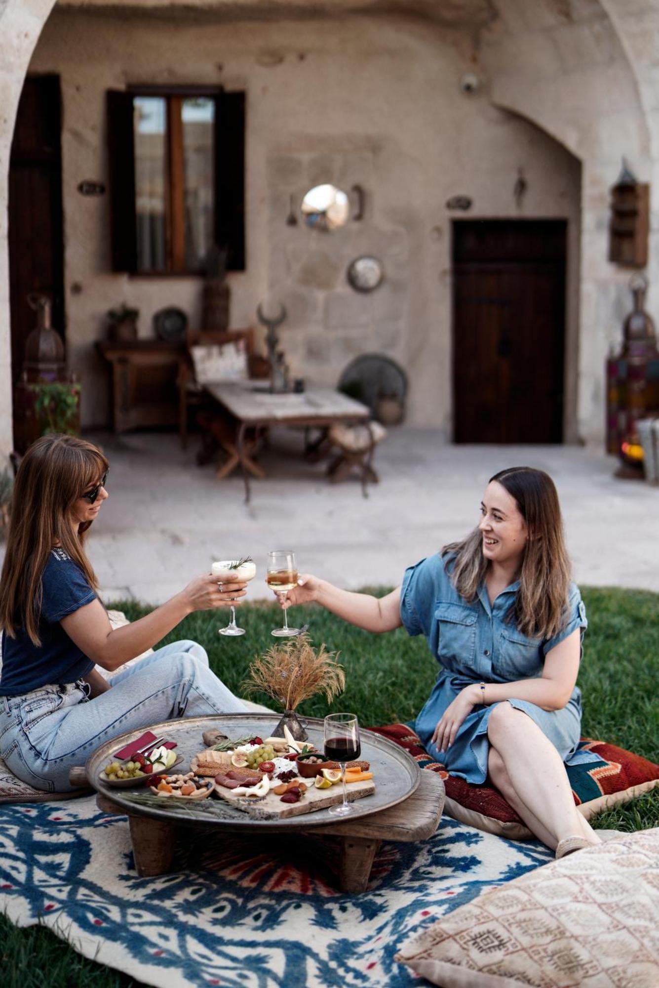 Doda Artisanal Cave Hotel - Adults Only - Невшехир Экстерьер фото